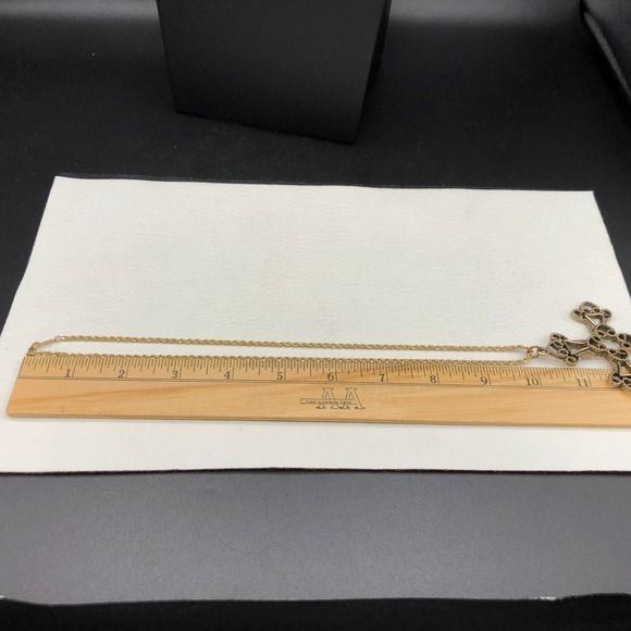 Sarah Coventry Victorian Cross Pendant Necklace 1973 Limited Edition Vintage - Picture 6 of 9